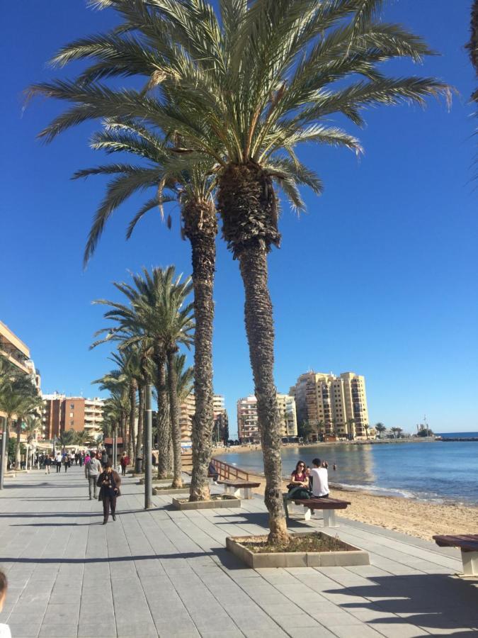 Beach And Рool Torrevieja Zewnętrze zdjęcie
